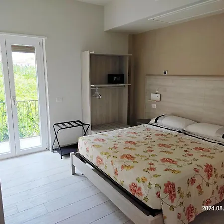 Gs * トロペーア